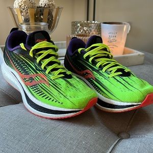 Saucony Women’s Endorphin Speed 2 Running Shoe